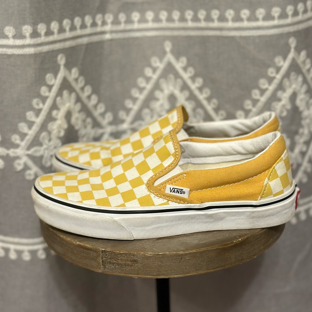 VANS CLASSIC SLIP-ON CHECKERBOARD SHOES
